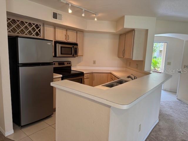 Image 6 of 17 For 7320 Westpointe Boulevard 515