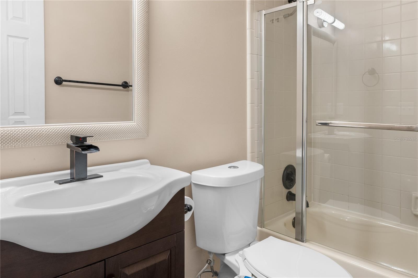 Image 17 of 38 For 11253 Apopka Vineland Road