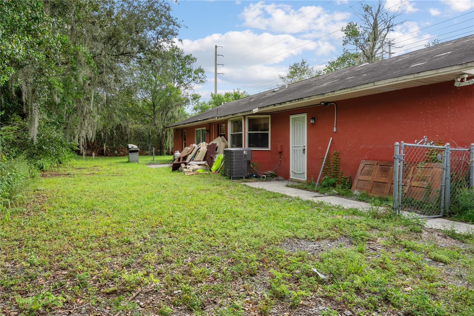 Image 25 of 38 For 11253 Apopka Vineland Road