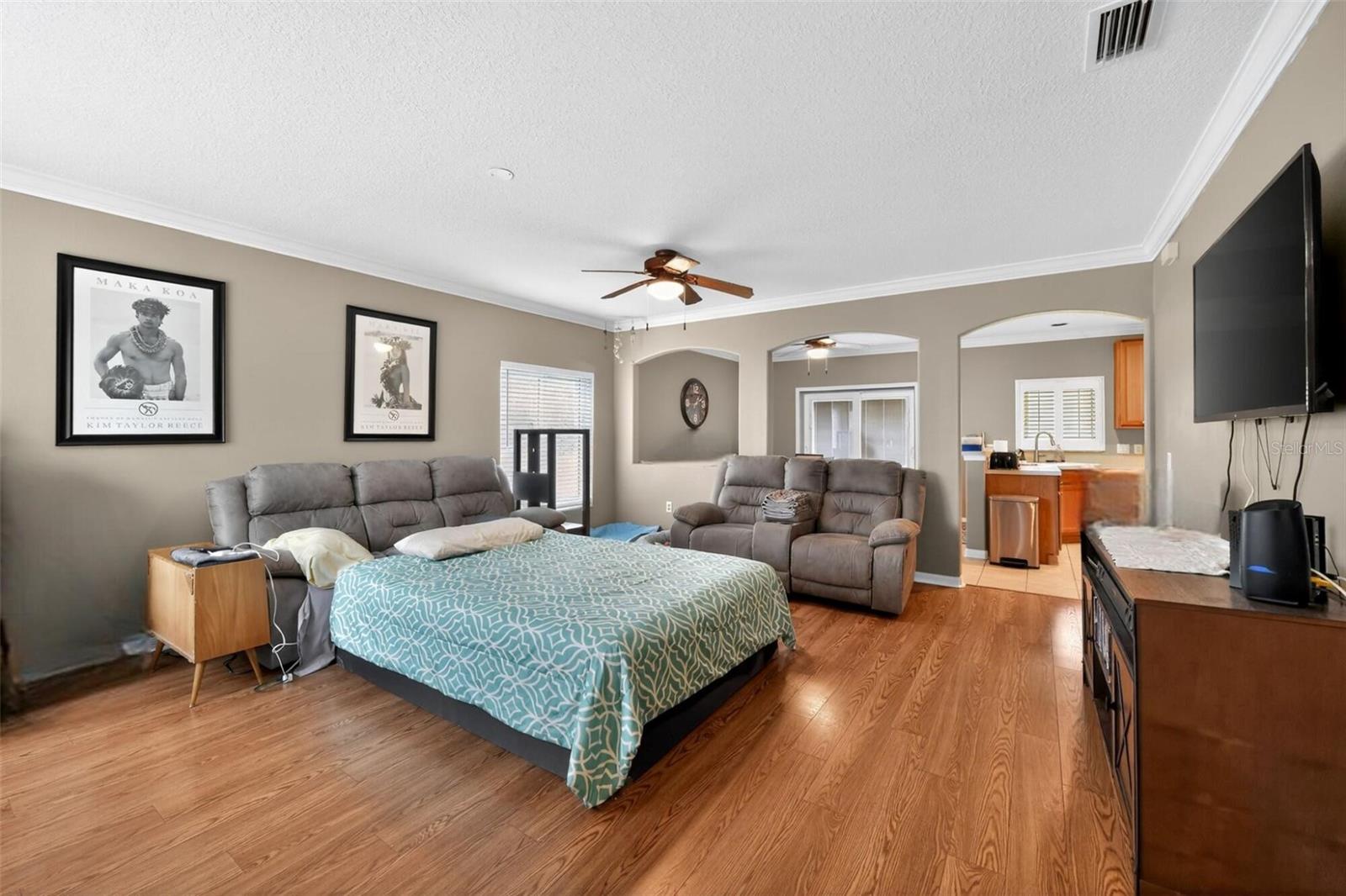 Image 13 of 31 For 4107 34th Street E