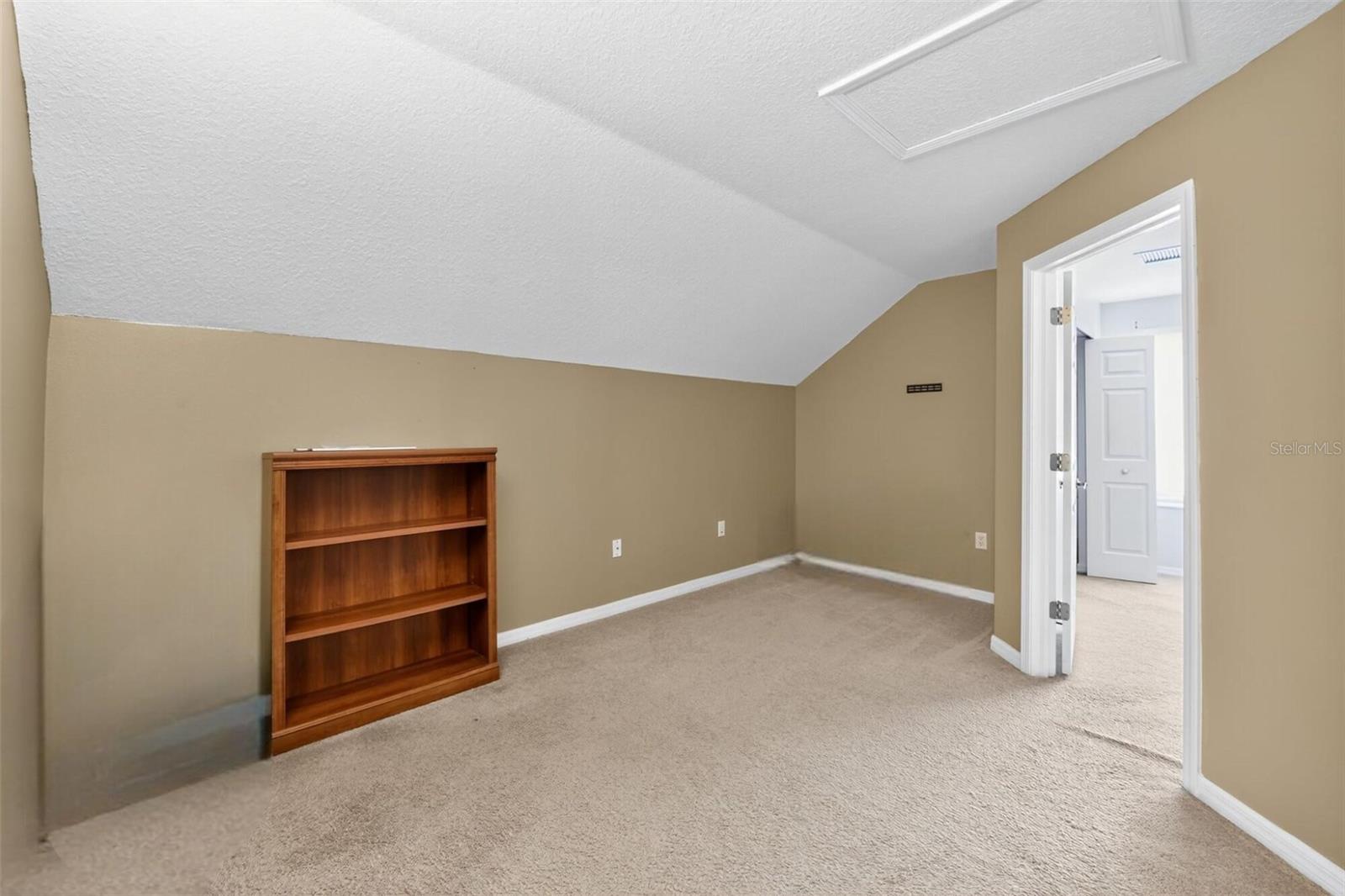Image 20 of 31 For 4107 34th Street E