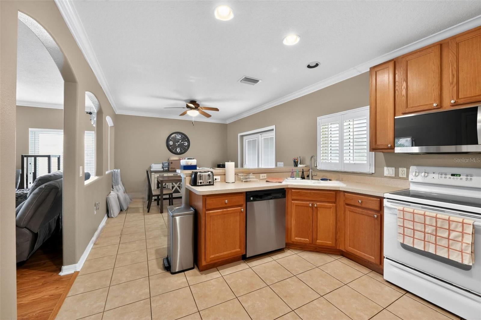 Image 5 of 31 For 4107 34th Street E