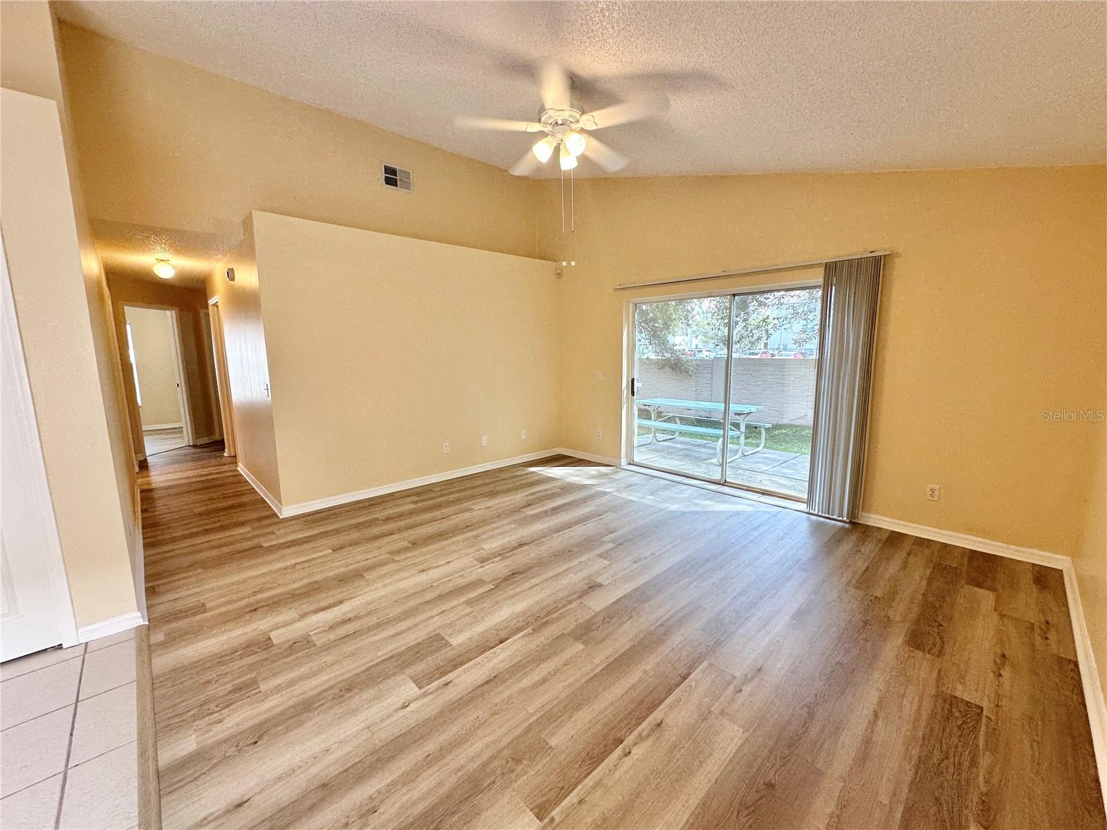 Image 18 of 36 For 4287 Shadow Creek Circle