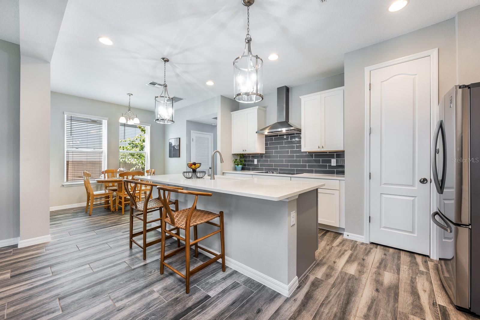 Image 4 of 47 For 8282 Nemours Parkway