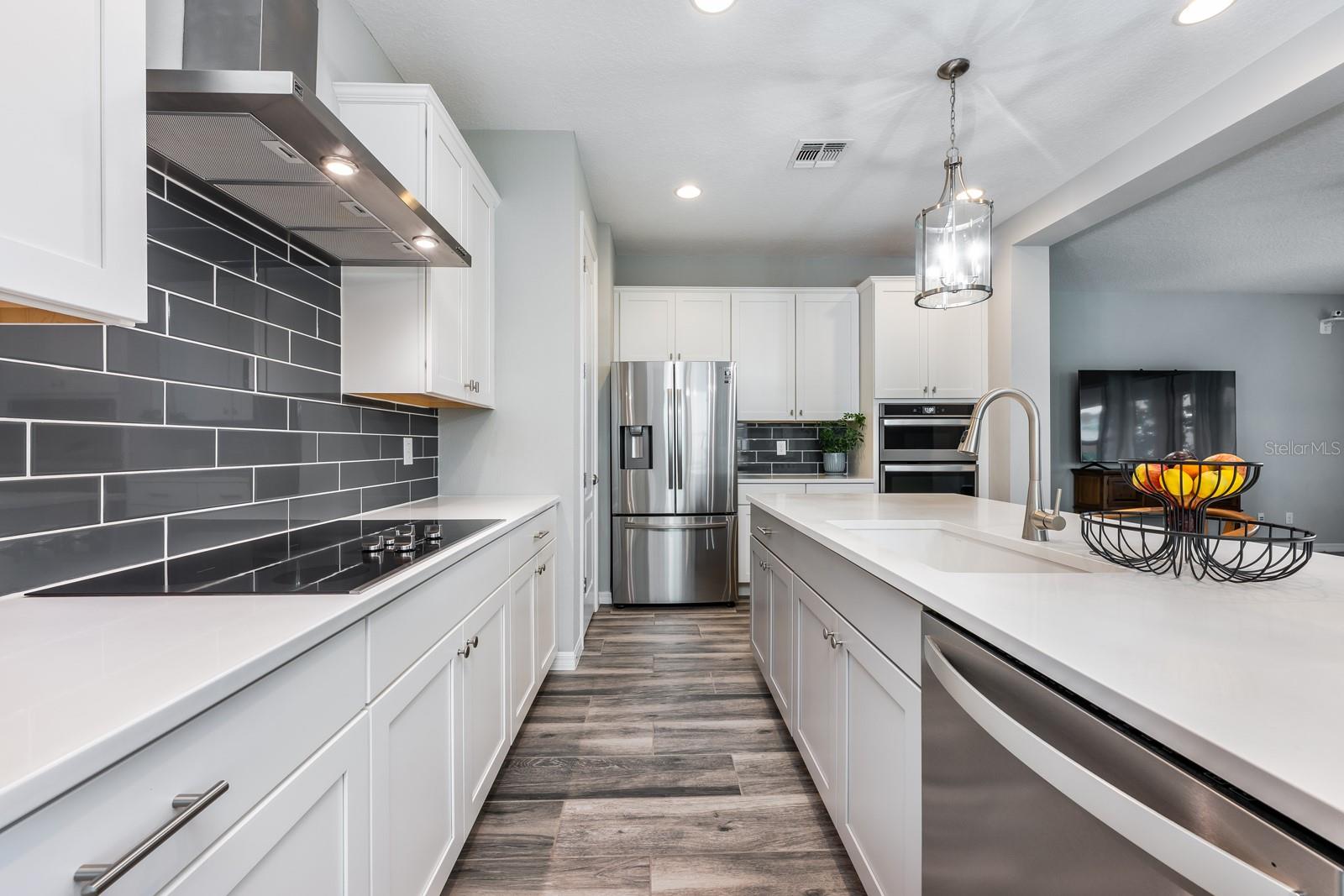 Image 6 of 47 For 8282 Nemours Parkway