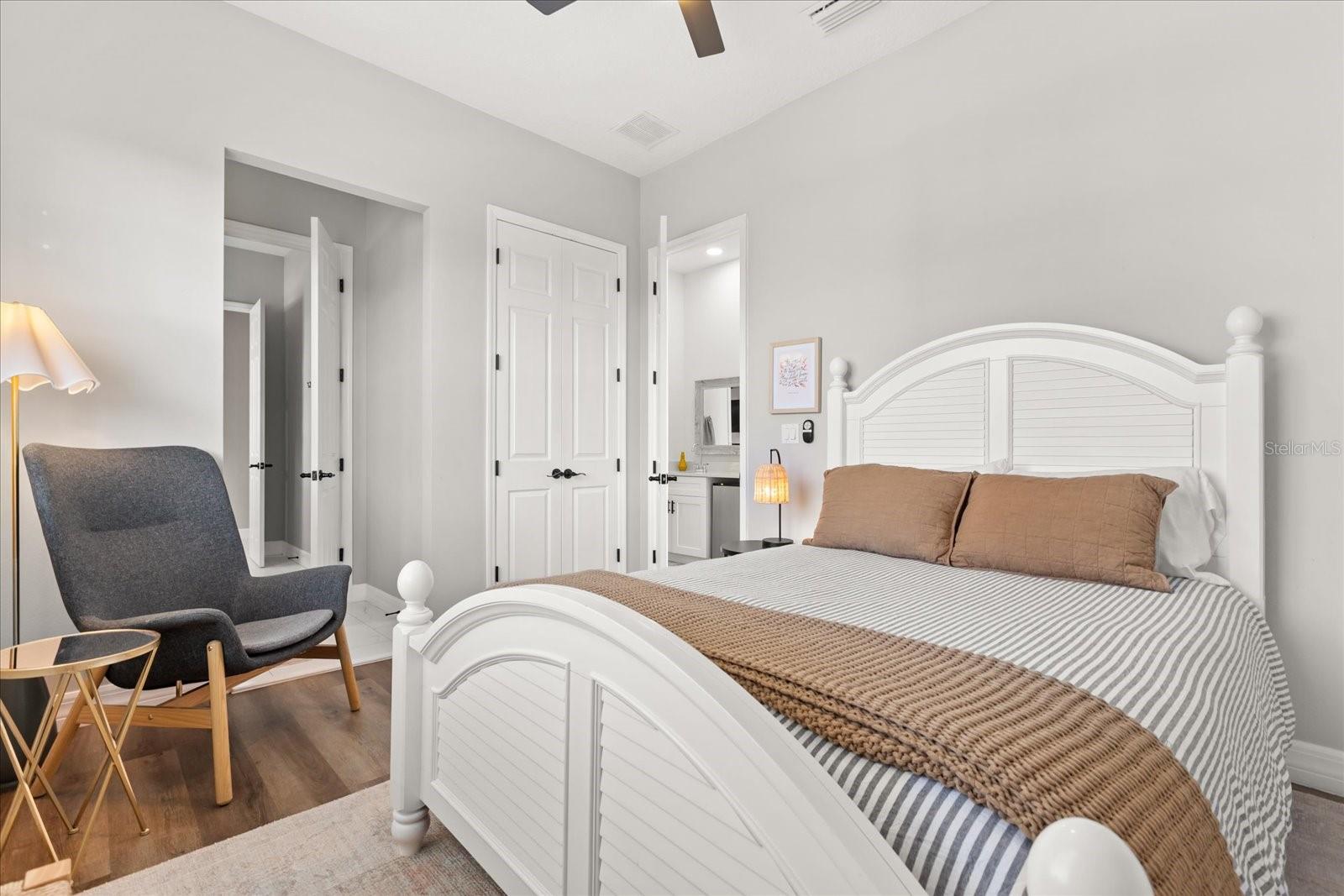 Image 12 of 46 For 7478 Gathering Drive