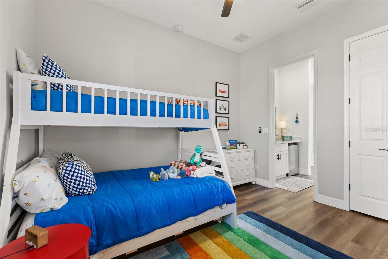 Image 15 of 46 For 7478 Gathering Drive