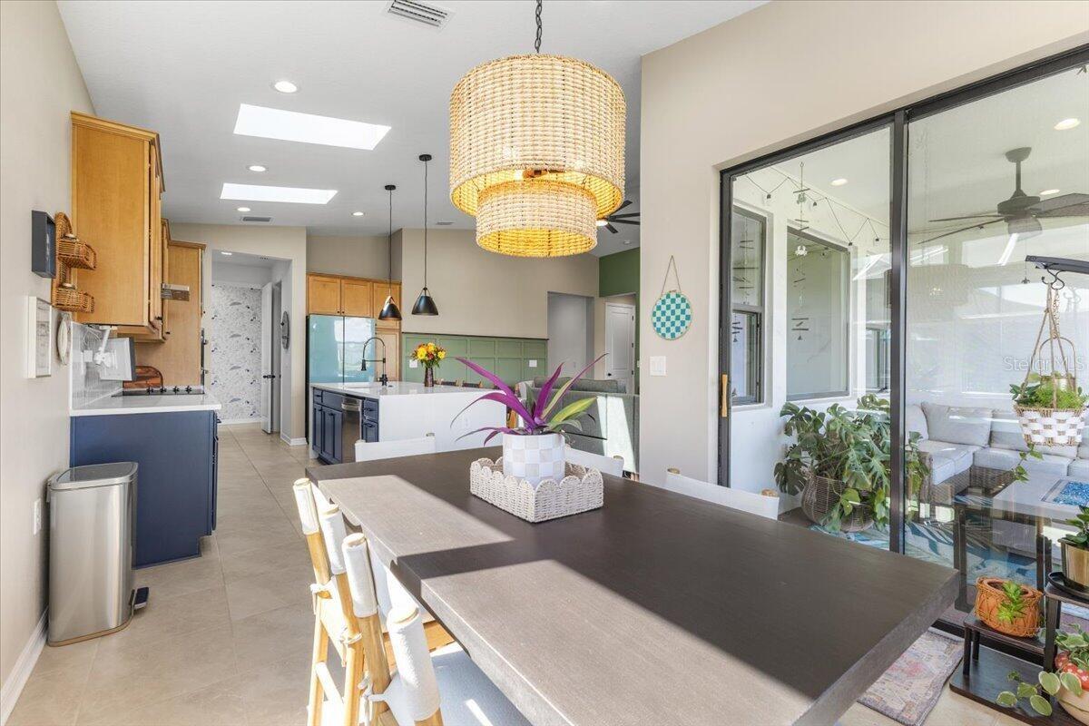 Image 11 of 60 For 11830 Armada Way