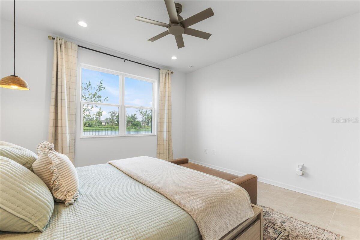 Image 24 of 60 For 11830 Armada Way