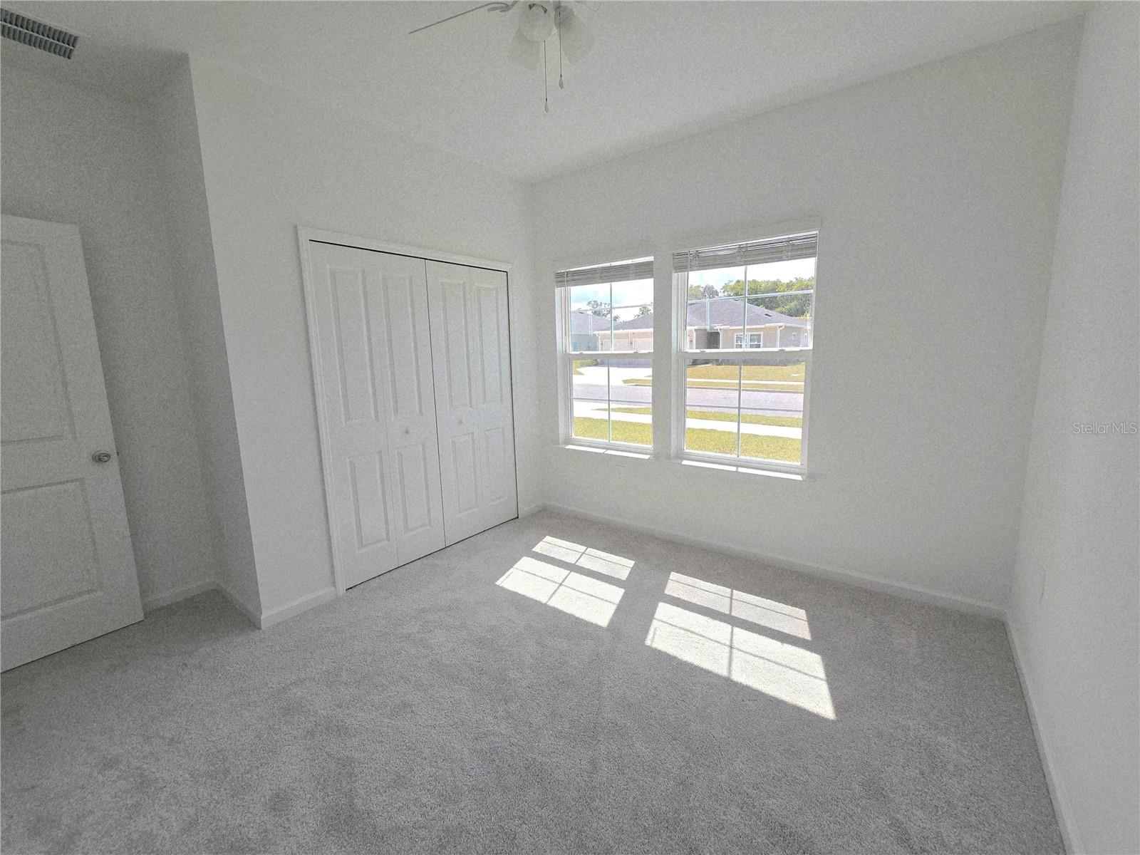 Image 8 of 61 For 13844 Convergence Boulevard