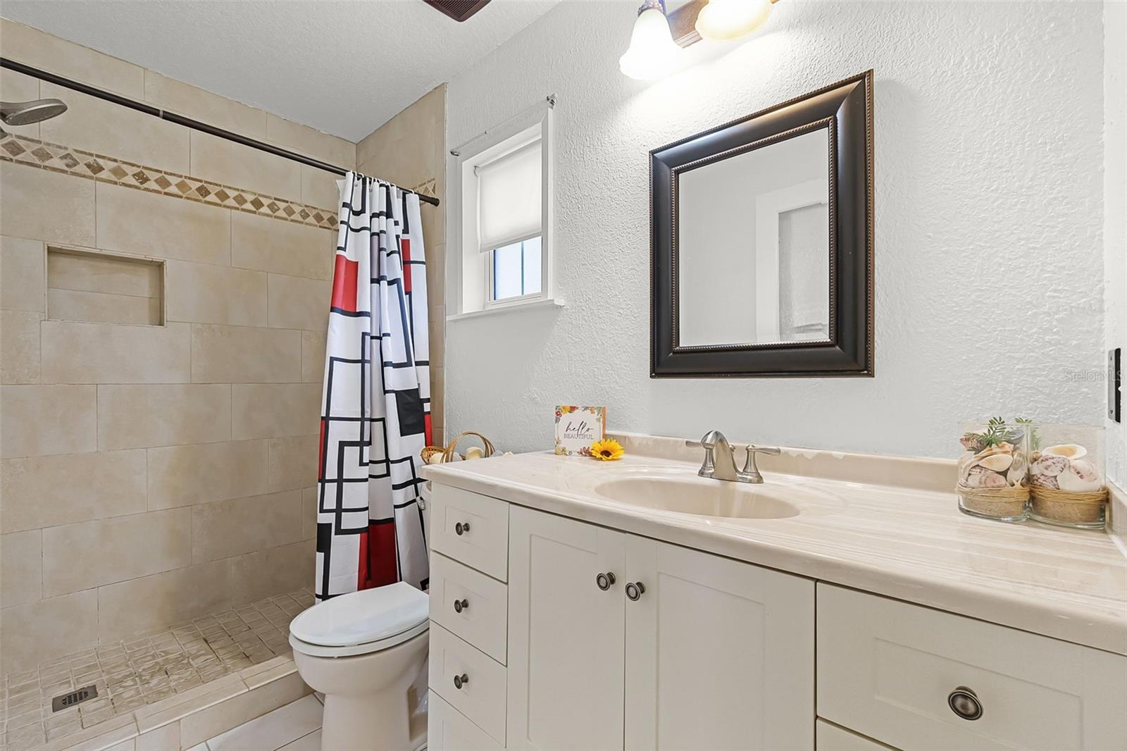 Image 13 of 24 For 1144 Monroe Avenue