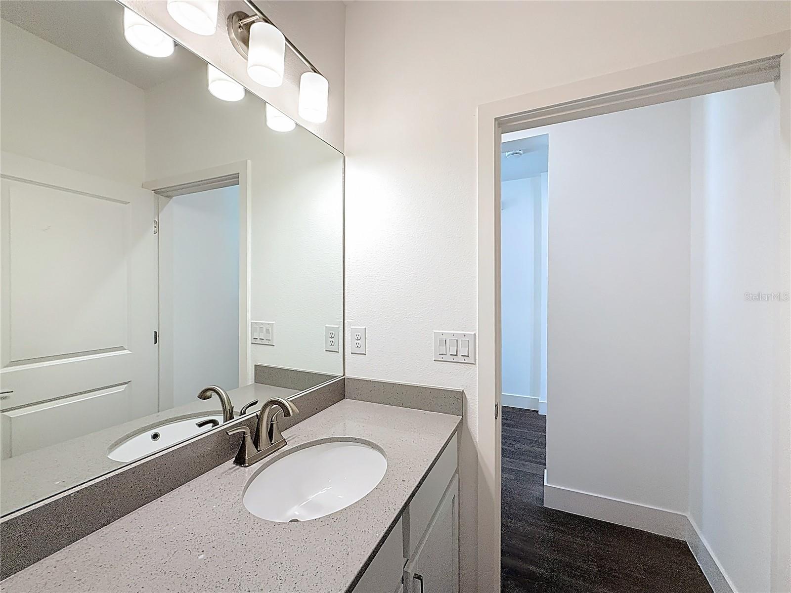 Image 11 of 26 For 3583 1st Drive