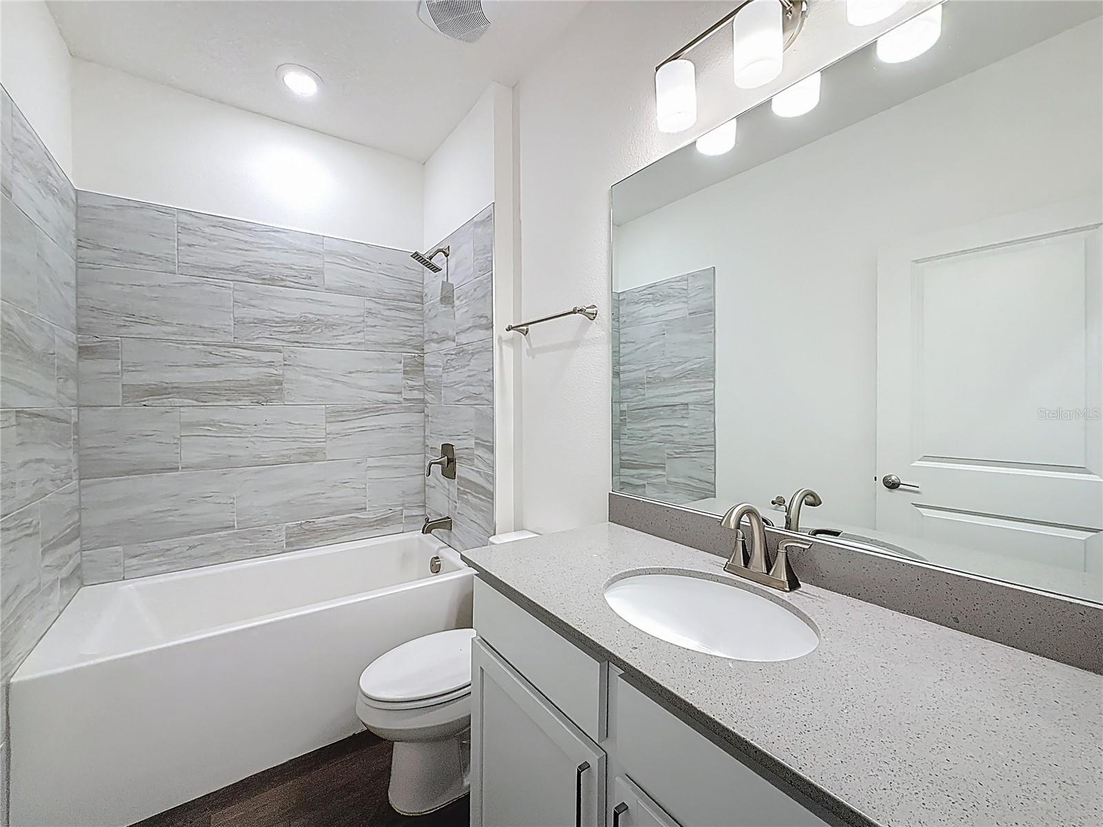 Image 15 of 26 For 3583 1st Drive