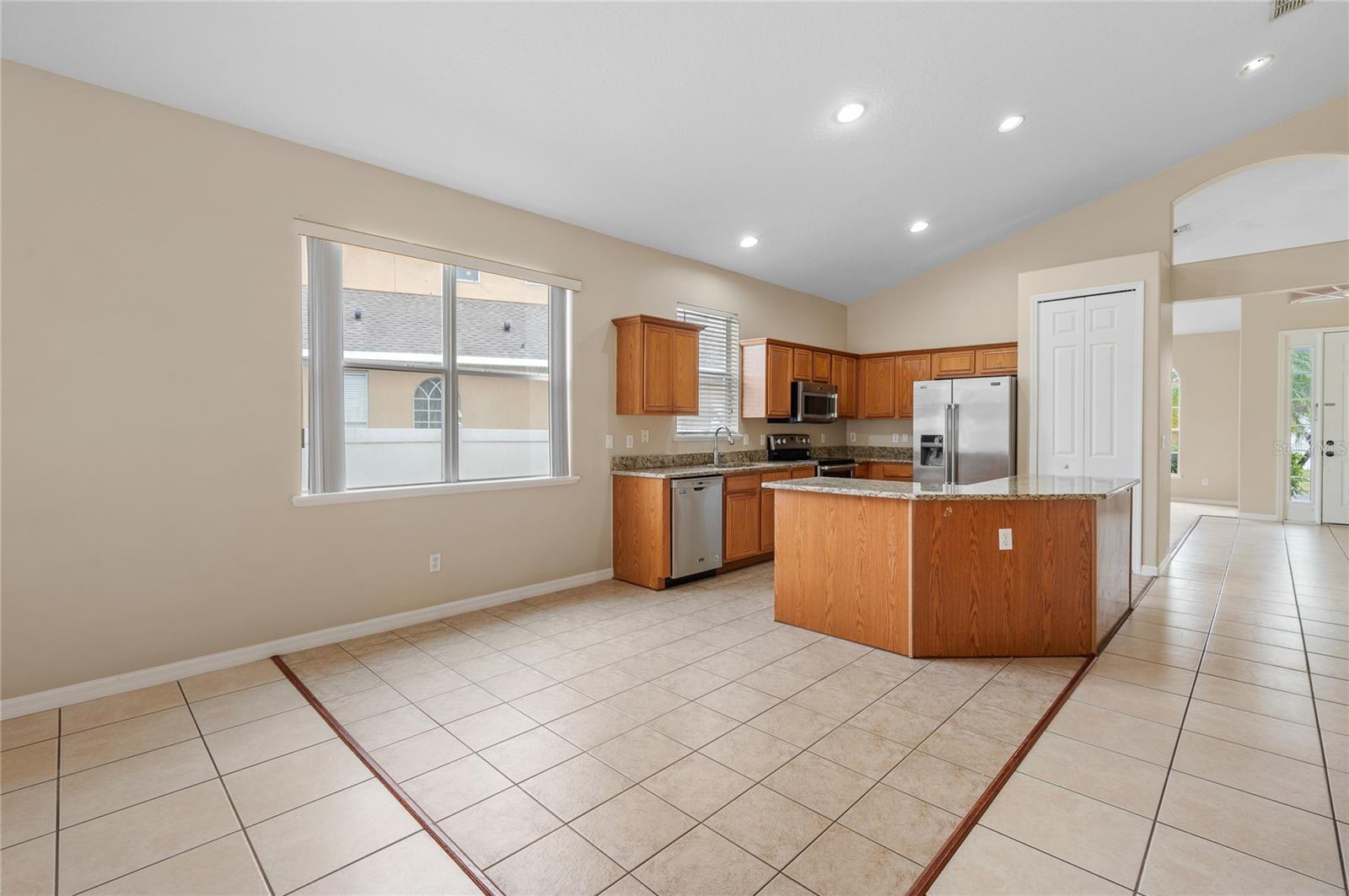 Image 12 of 45 For 14330 Fieldstone Lake Way