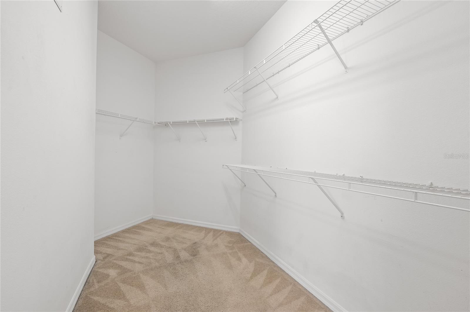 Image 24 of 45 For 14330 Fieldstone Lake Way