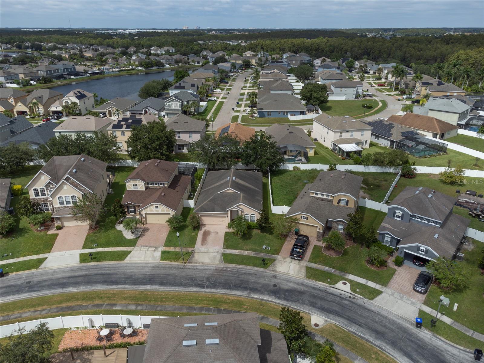 Image 43 of 45 For 14330 Fieldstone Lake Way