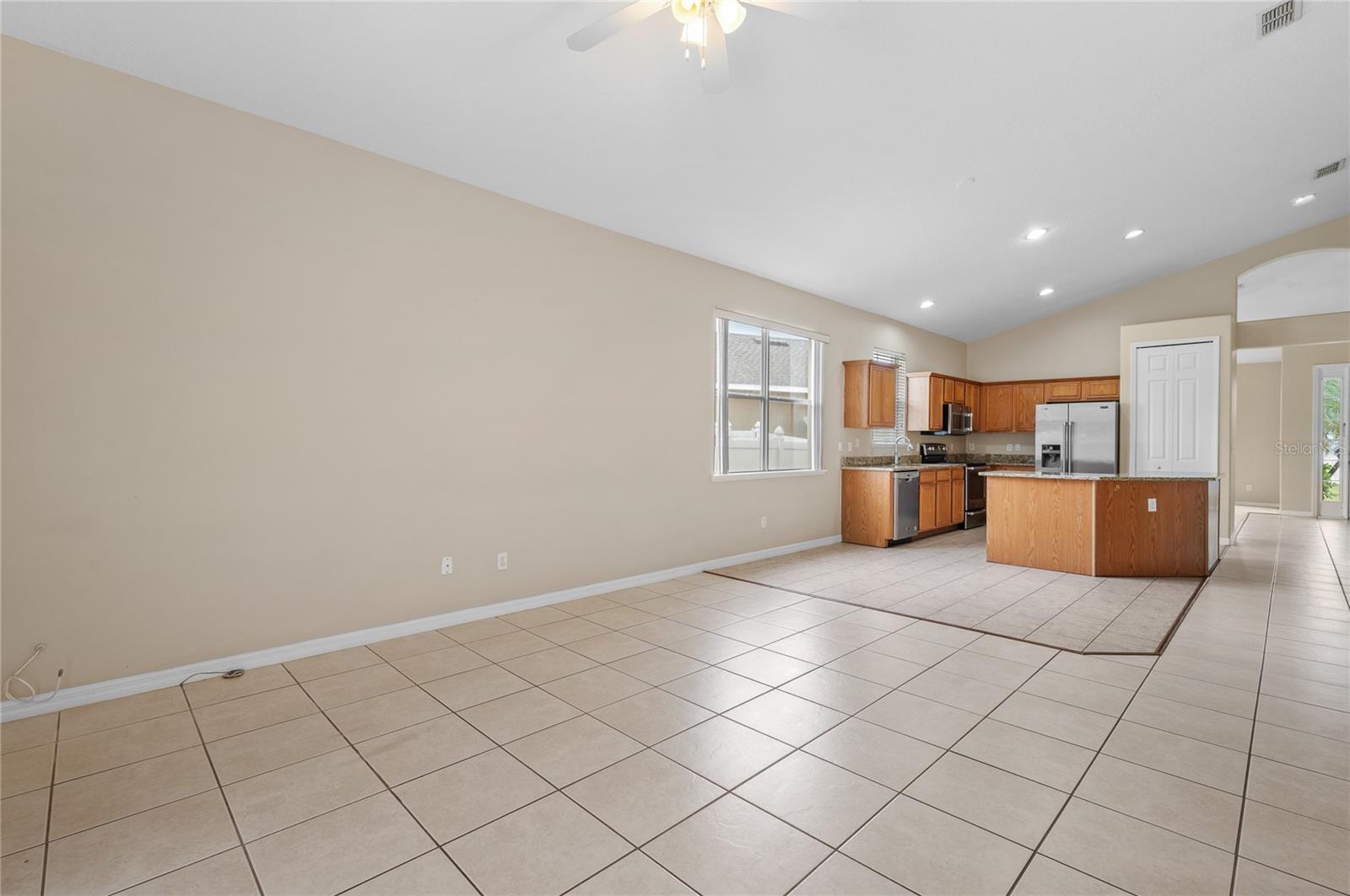 Image 6 of 45 For 14330 Fieldstone Lake Way