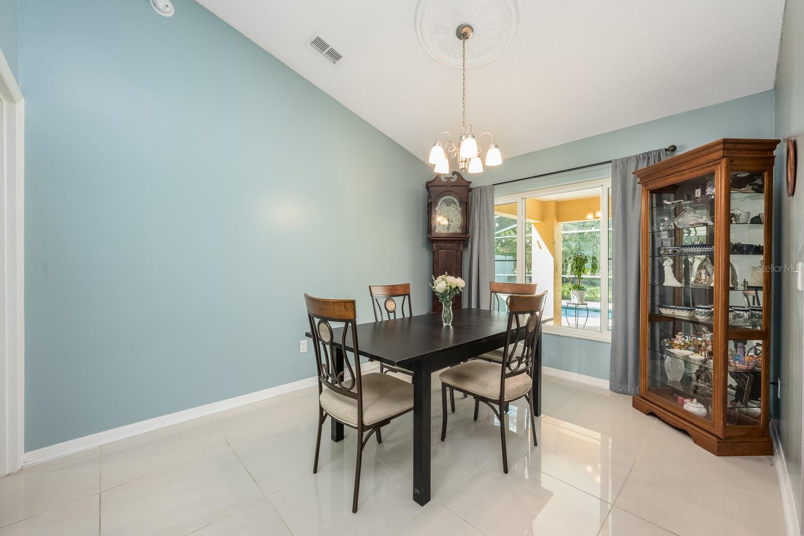 Image 11 of 25 For 2753 Cullens Court