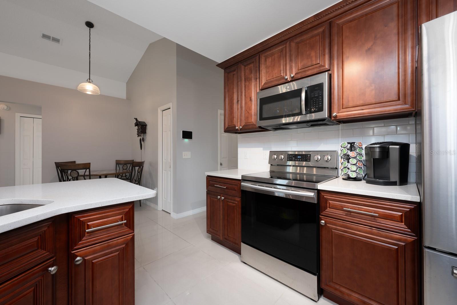 Image 5 of 25 For 2753 Cullens Court