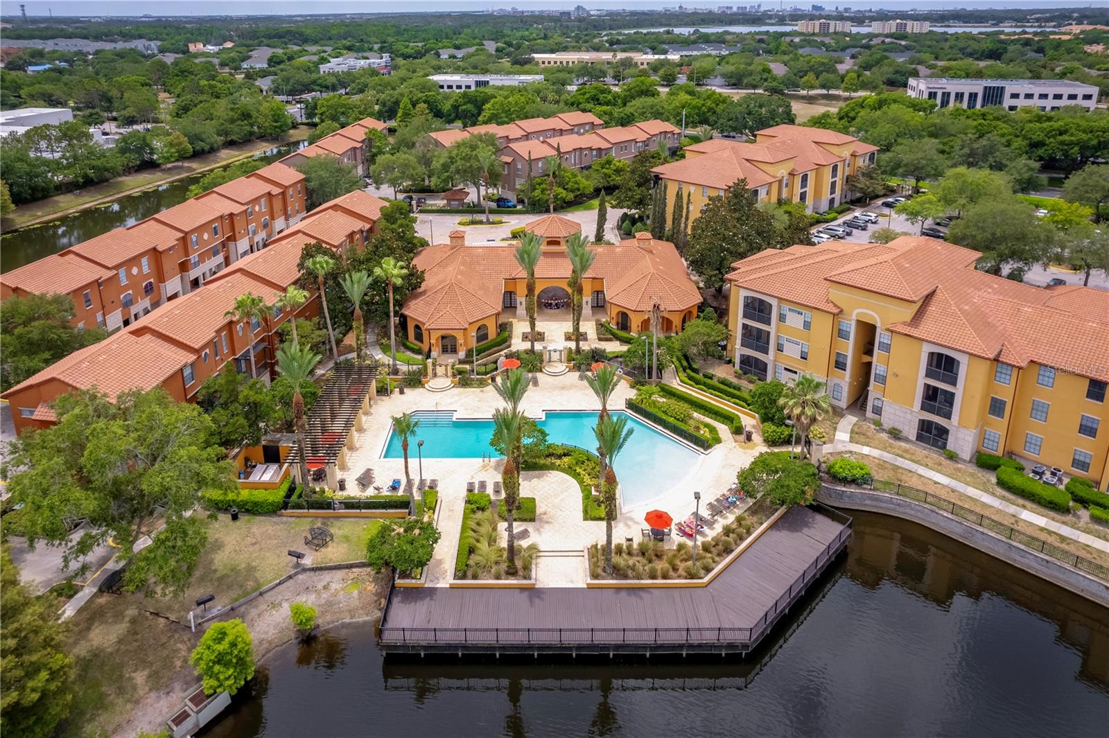 Image 16 of 19 For 6171 Metrowest Boulevard 306