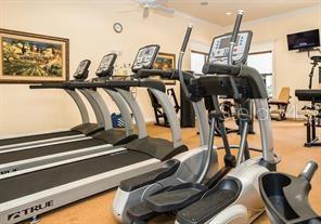 Image 19 of 19 For 6171 Metrowest Boulevard 306