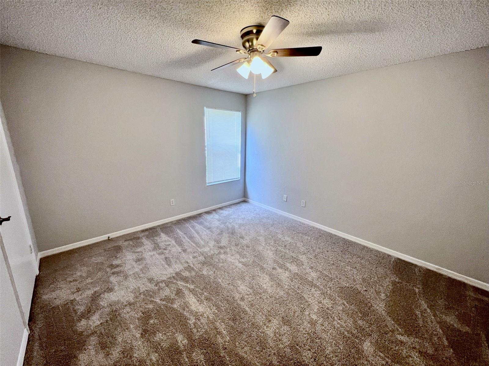 Image 11 of 24 For 5164 Conroy Road 1517
