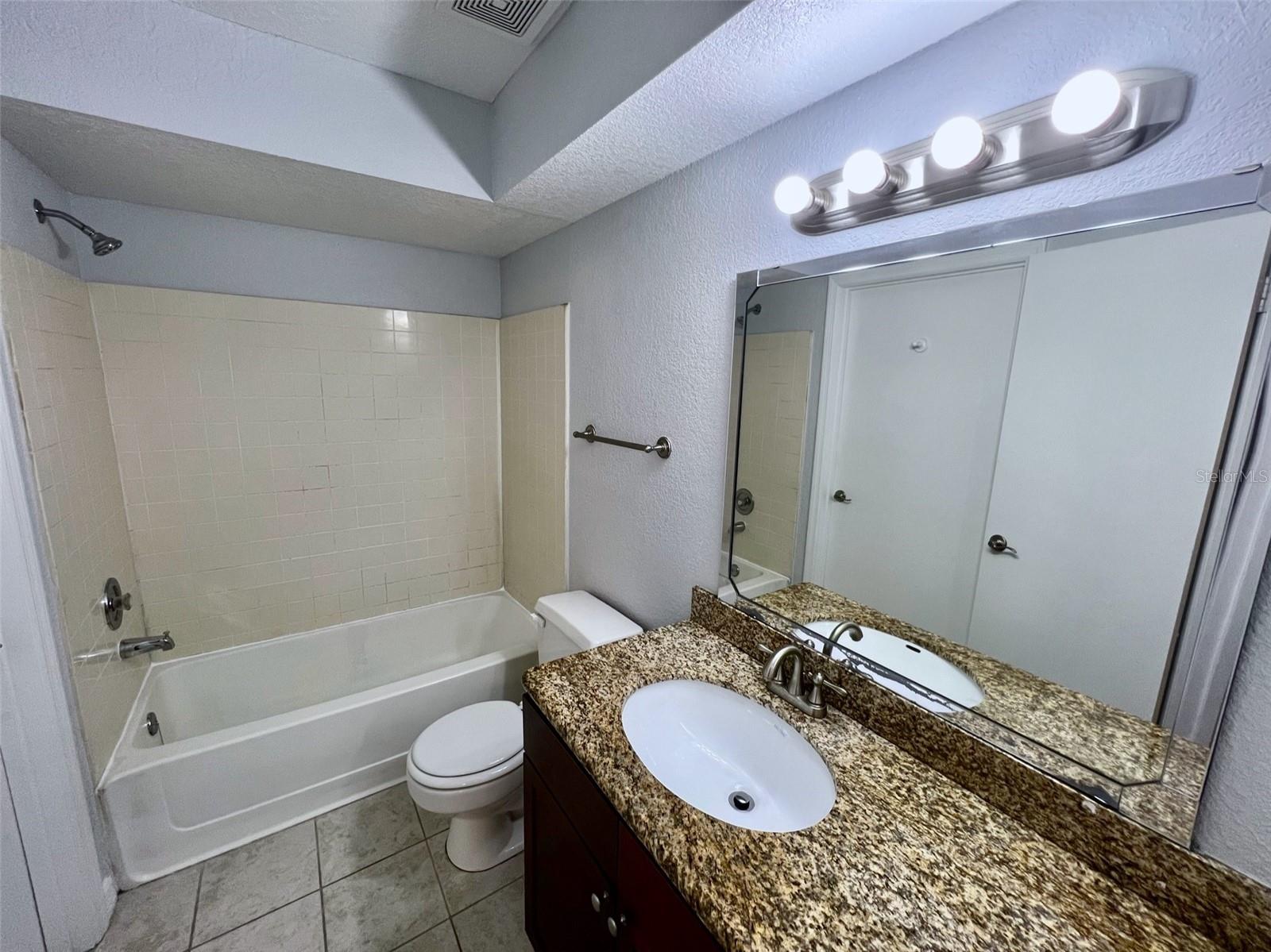 Image 12 of 24 For 5164 Conroy Road 1517