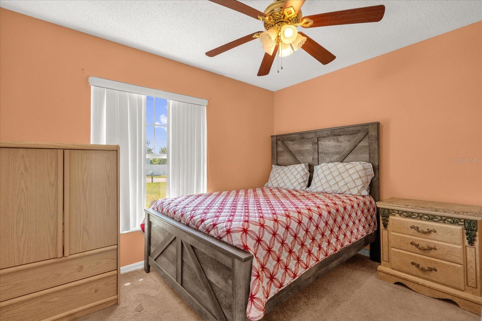 Image 19 of 31 For 11725 Foxglove Drive