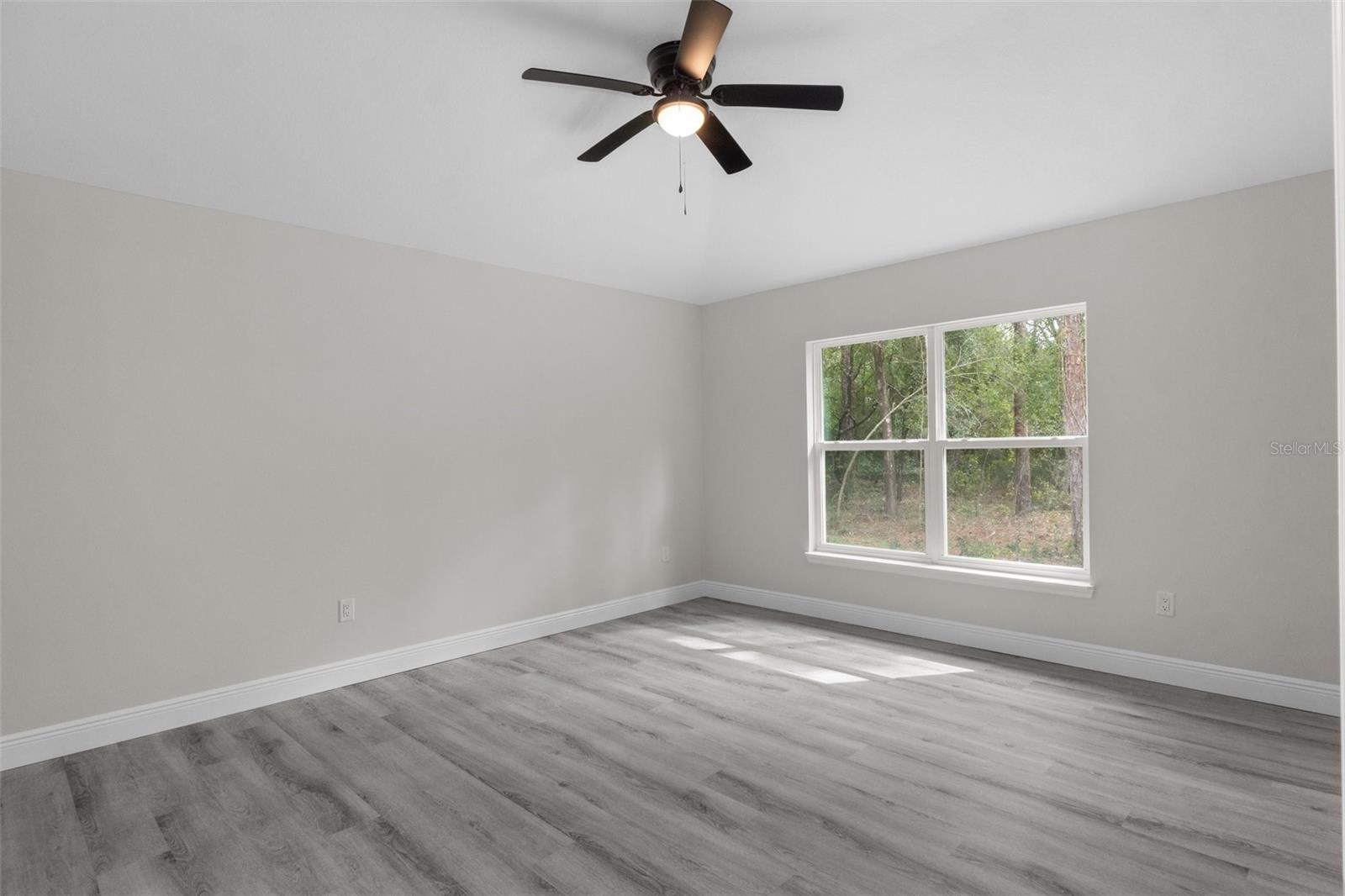 Image 18 of 46 For 1768 Bismark Street