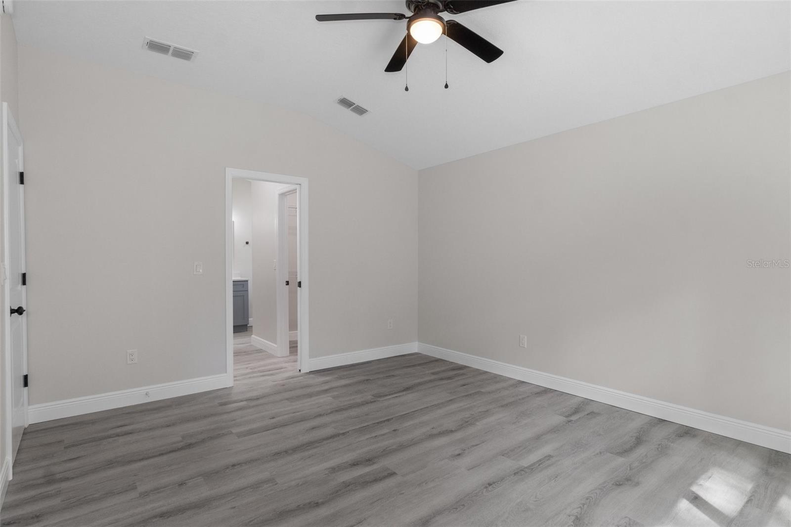 Image 20 of 46 For 1768 Bismark Street