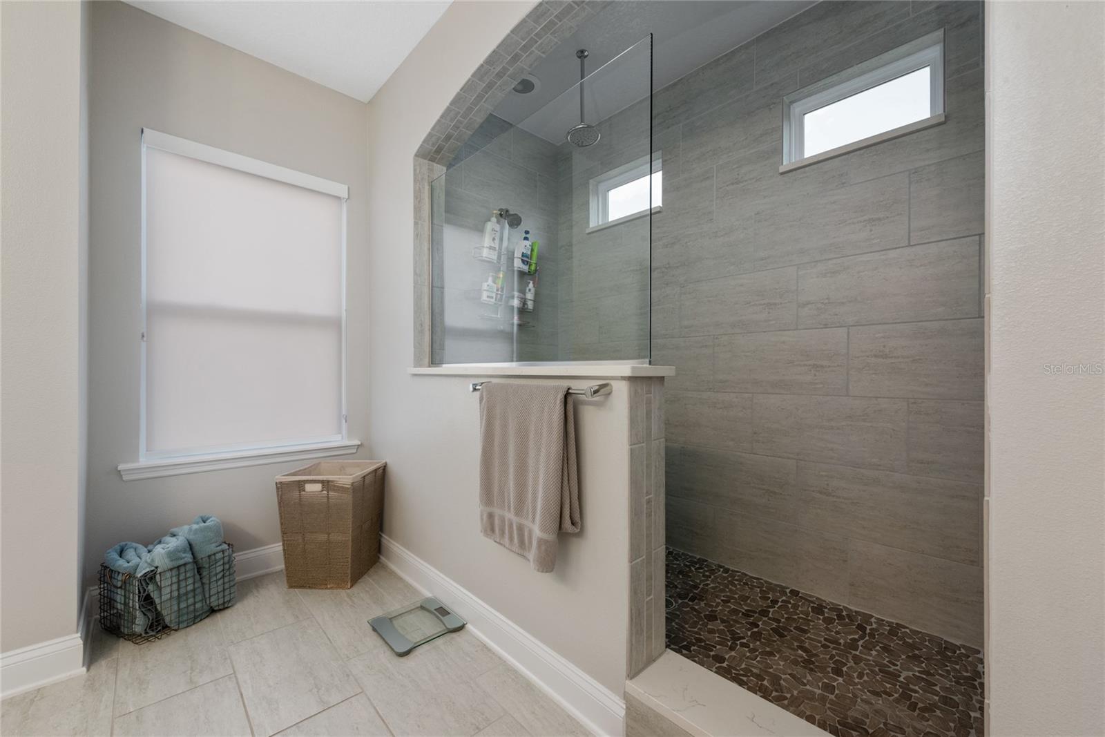 Image 40 of 45 For 7850 Dausset Street