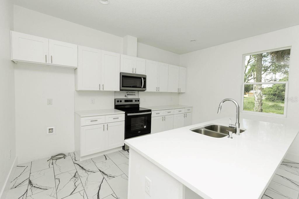 Image 16 of 22 For 67 10th Street