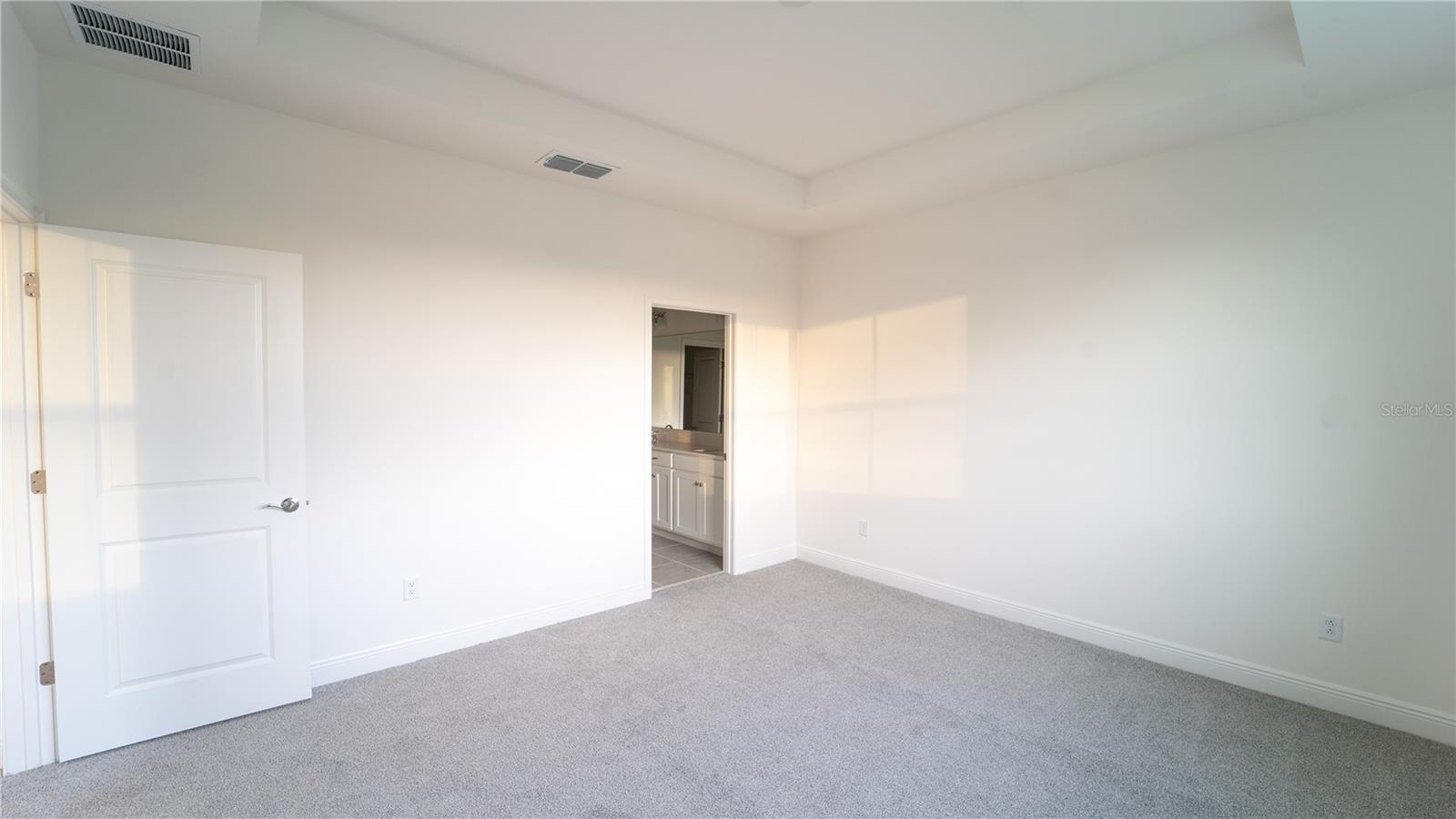 Image 17 of 26 For 4887 Cross Prairie Parkway