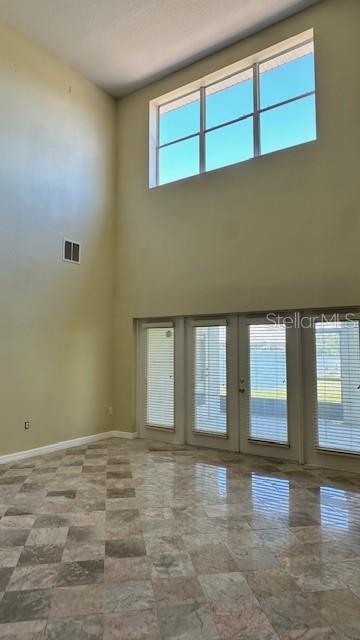 Image 8 of 18 For 3557 Valleyview Drive