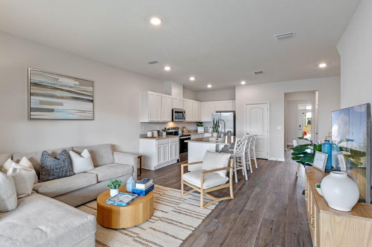 Image 12 of 25 For 2649 Olympic Court