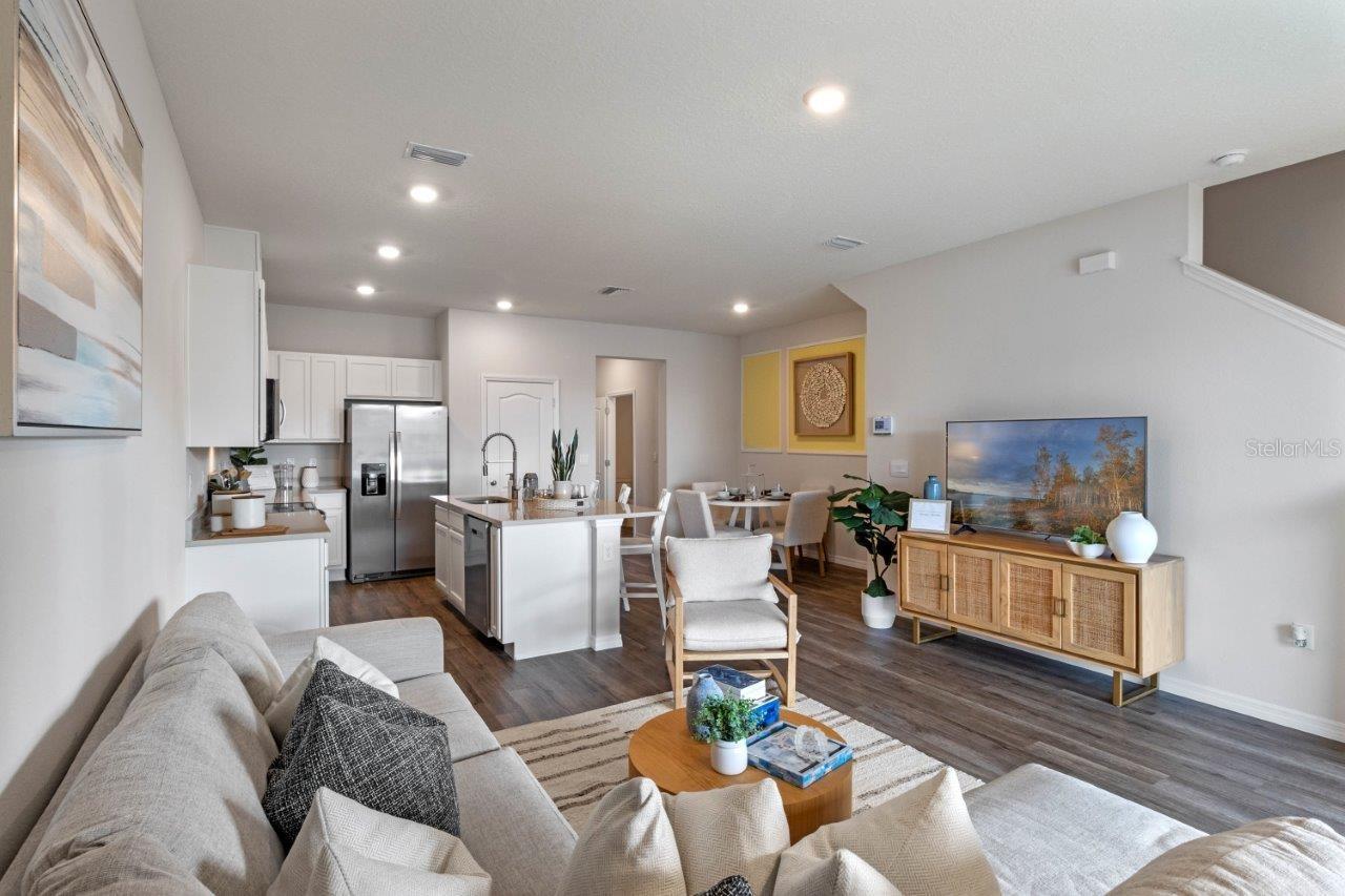 Image 13 of 25 For 2649 Olympic Court