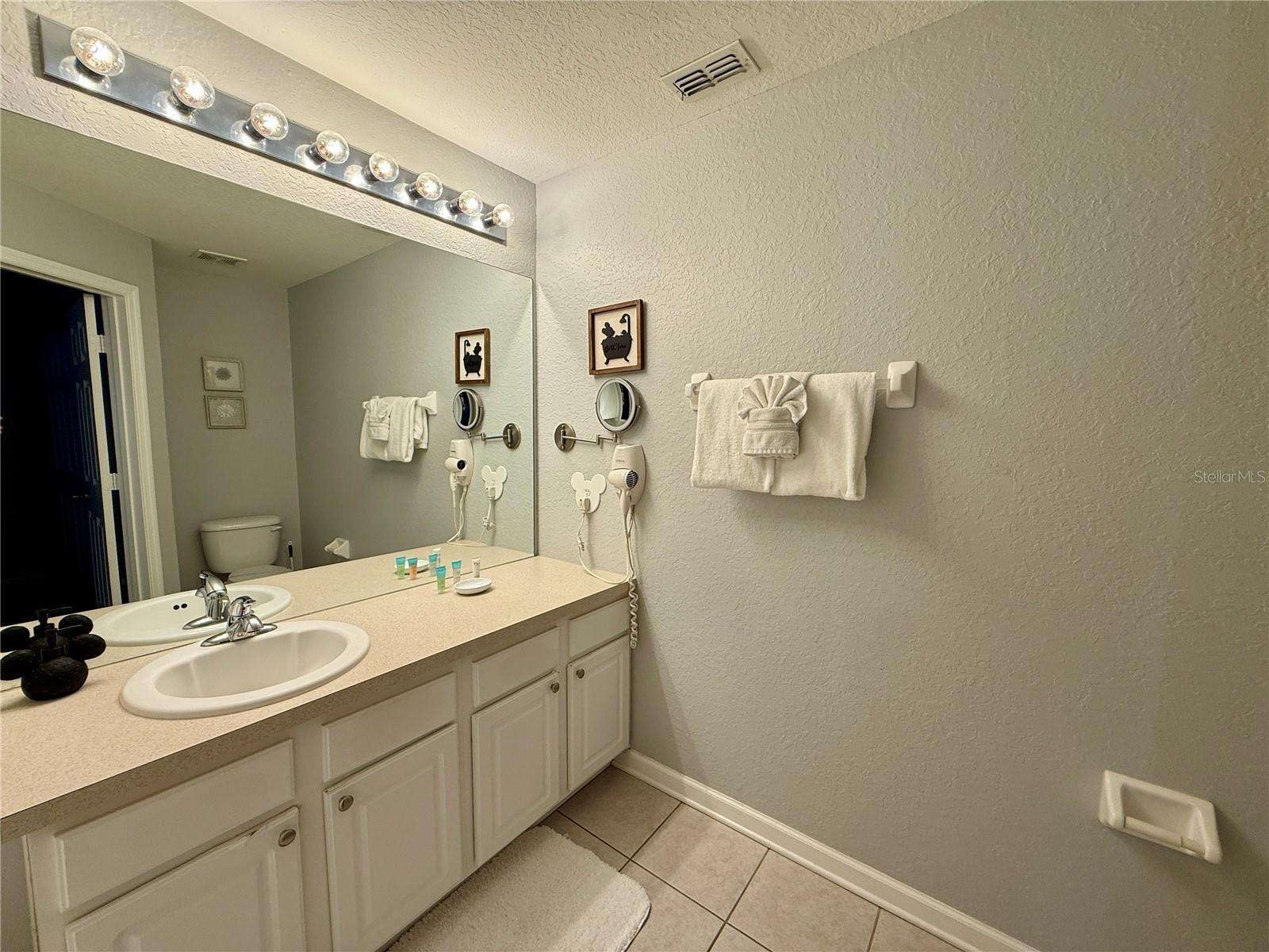 Image 30 of 64 For 2595 Maneshaw Lane