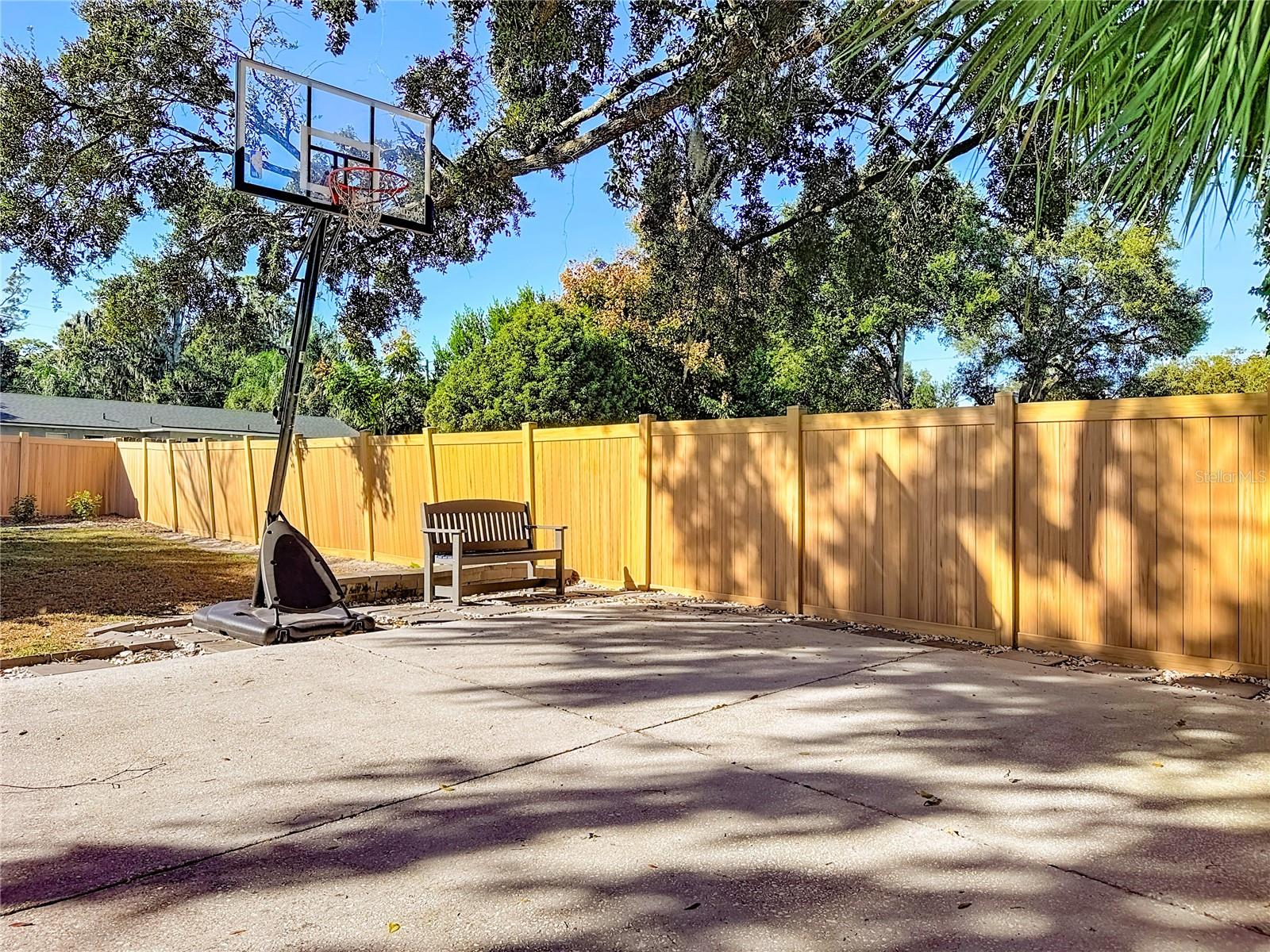 Image 50 of 55 For 1615 Poe Avenue