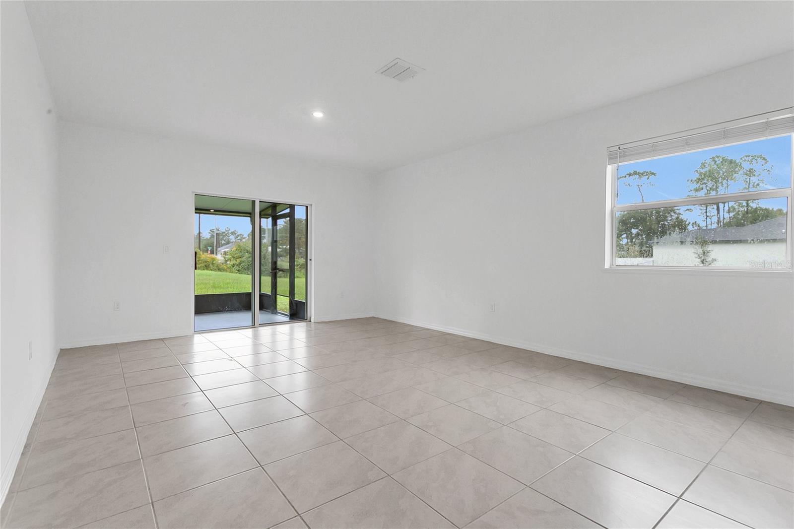 Image 10 of 34 For 1590 6th Avenue