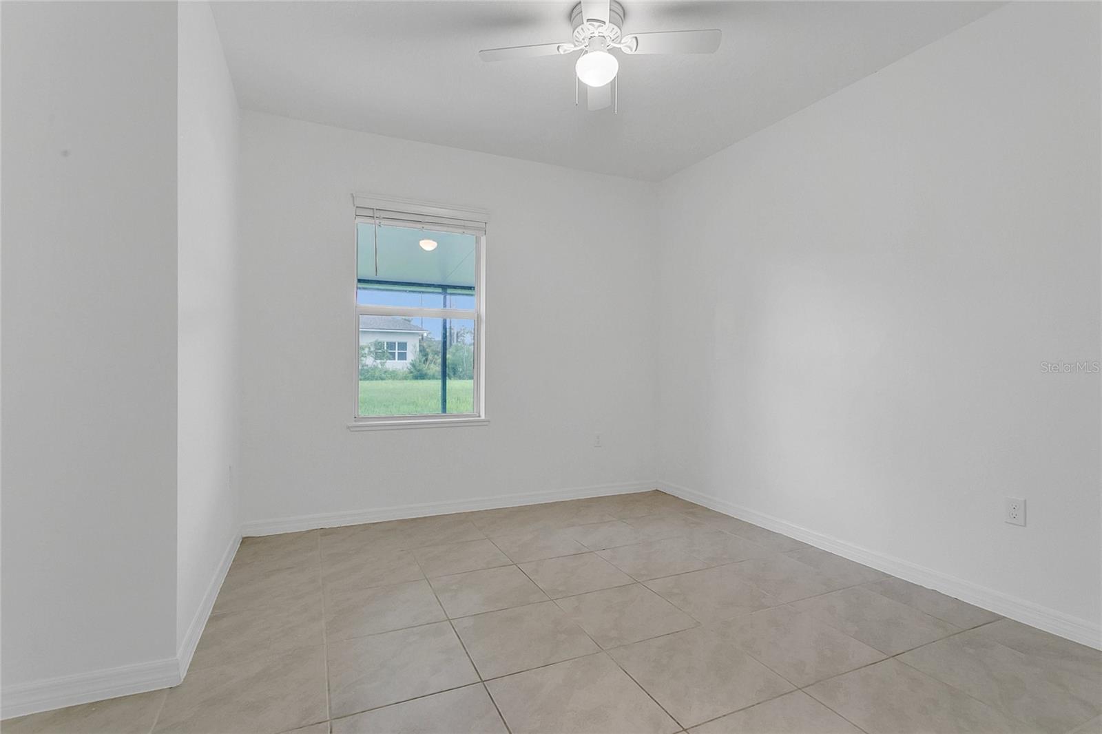 Image 25 of 34 For 1590 6th Avenue