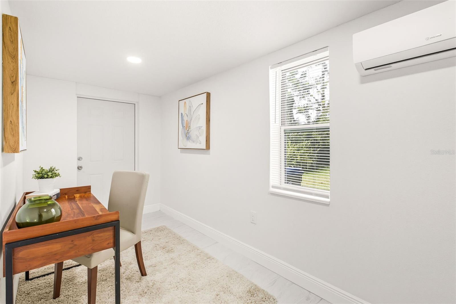 Image 20 of 33 For 2012 Dorris Drive