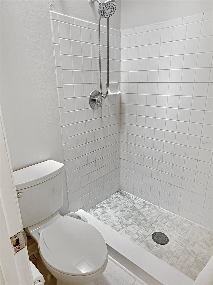 Image 10 of 13 For 12308 Shady Spring Way 107