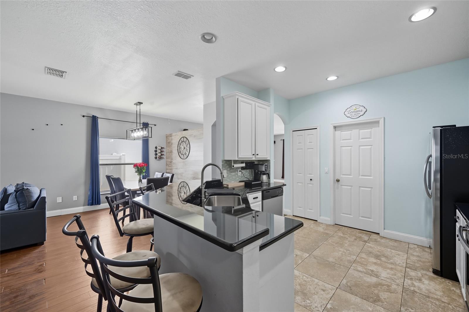 Image 14 of 34 For 6166 Lightner Drive