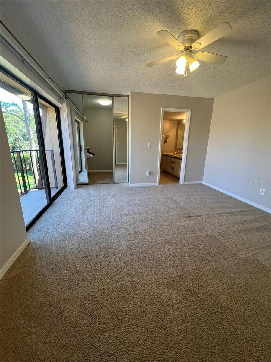 Image 33 of 36 For 5285 Coral Court 621