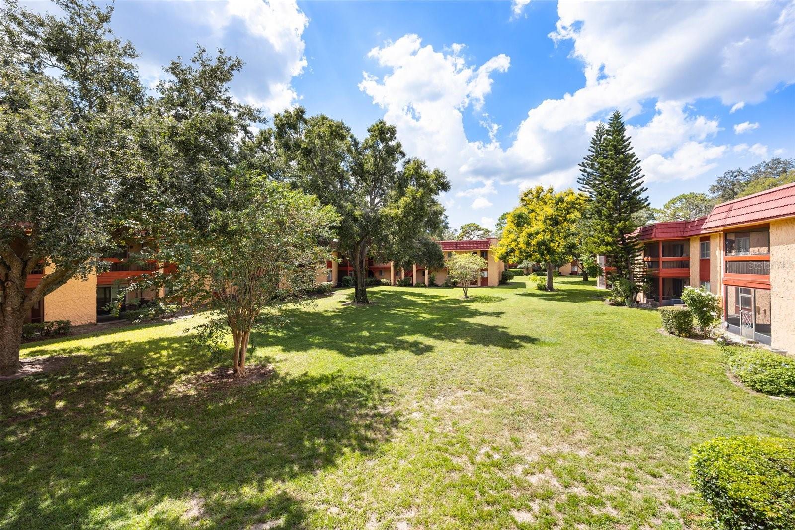 Image 18 of 27 For 2858 Powers Drive 123