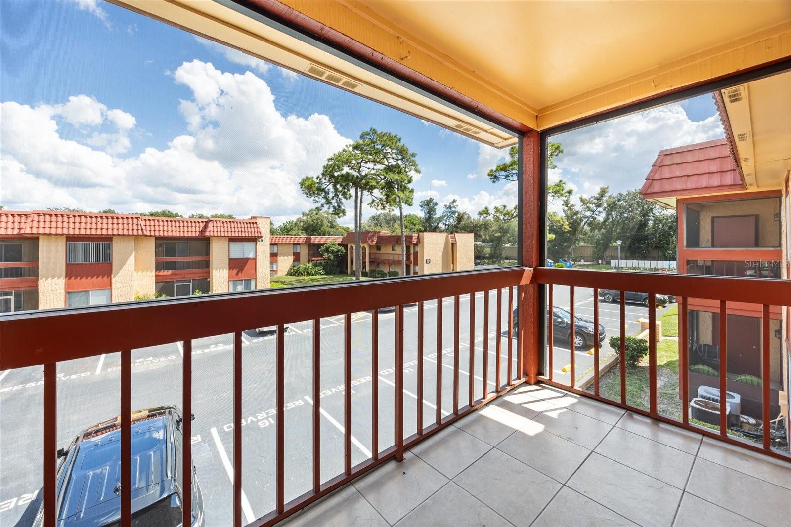 Image 20 of 27 For 2858 Powers Drive 123