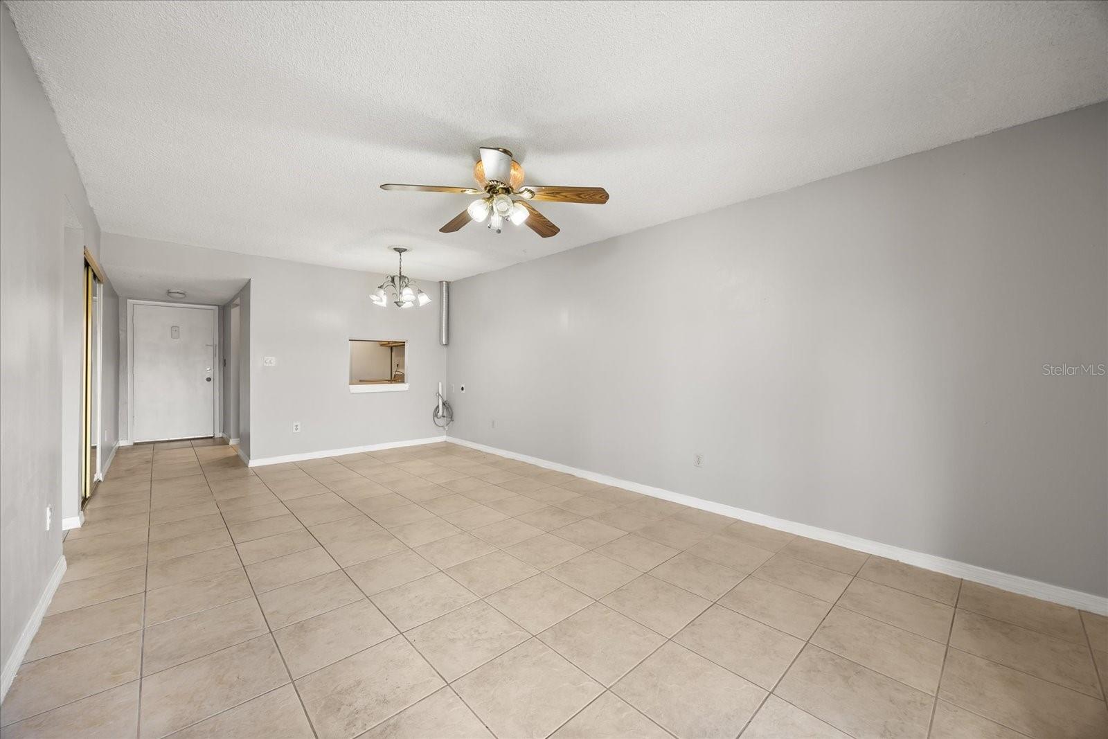 Image 5 of 27 For 2858 Powers Drive 123