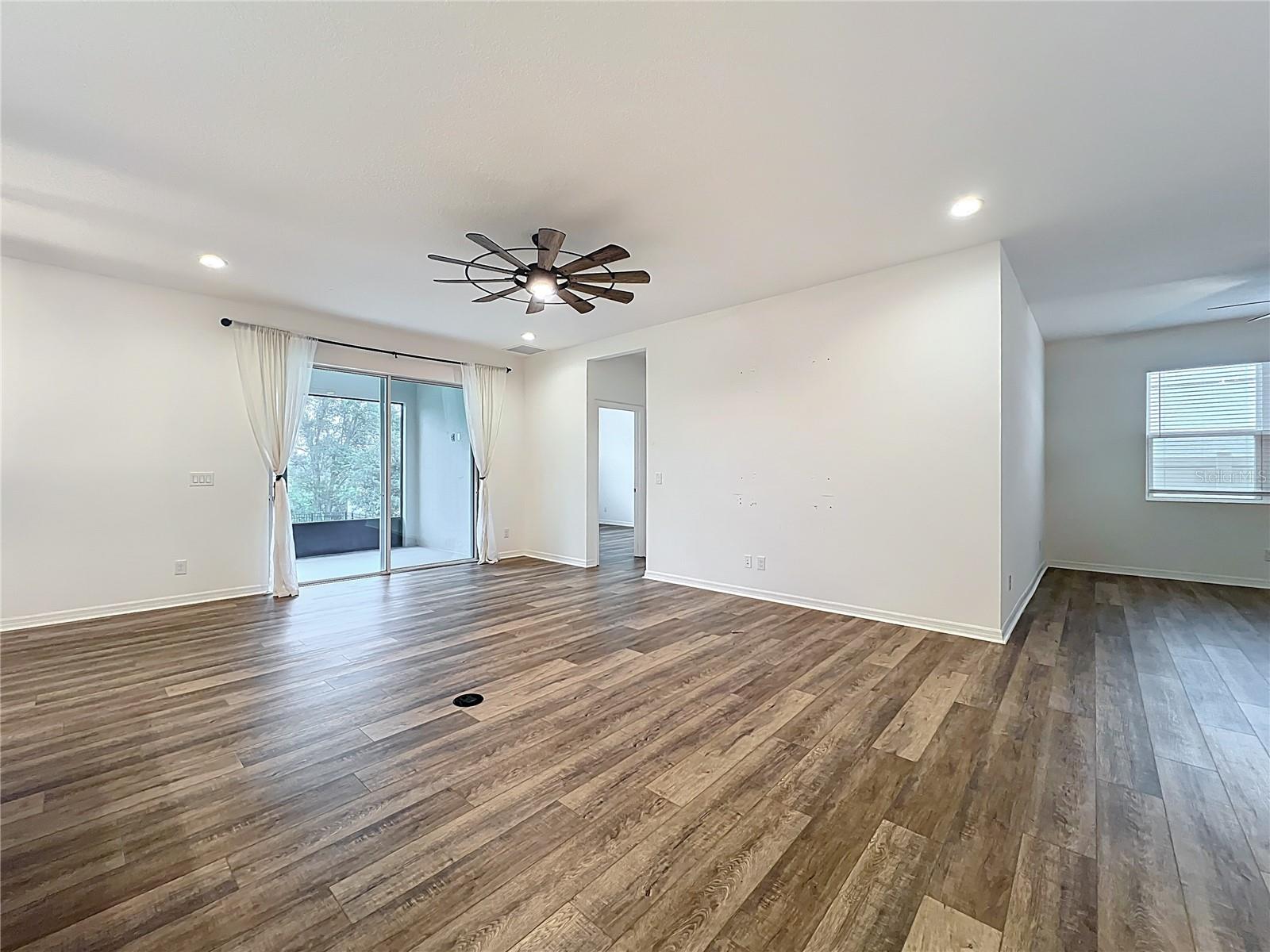 Image 19 of 54 For 124 Juno Drive