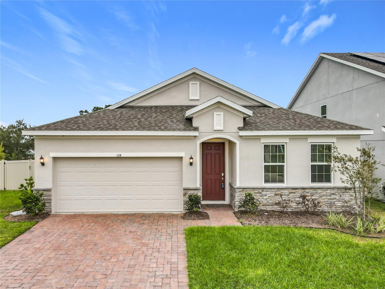 Image 2 of 54 For 124 Juno Drive