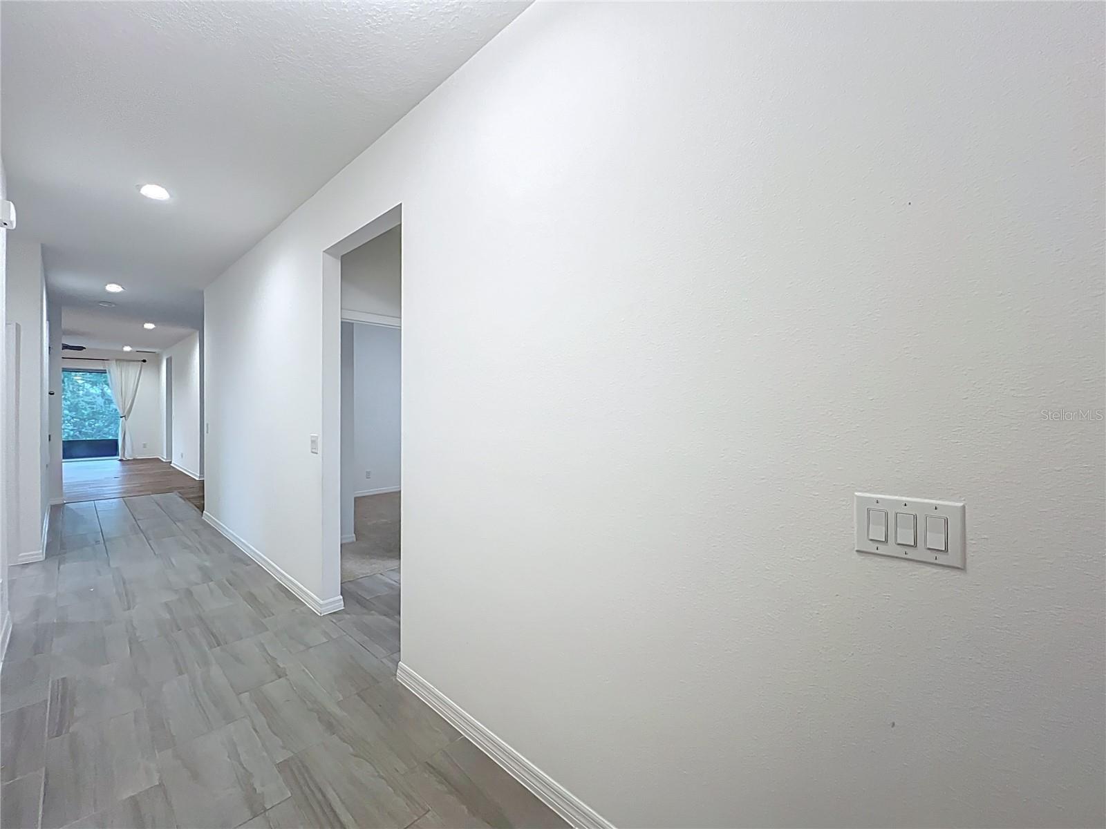 Image 4 of 54 For 124 Juno Drive
